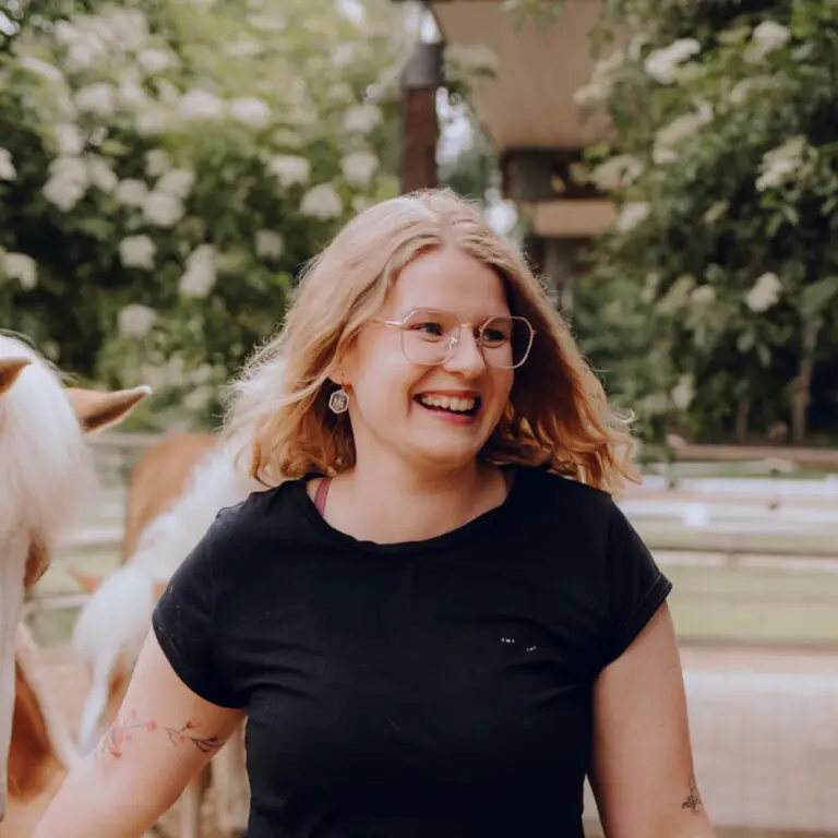 annamarinakunkel.com 3526